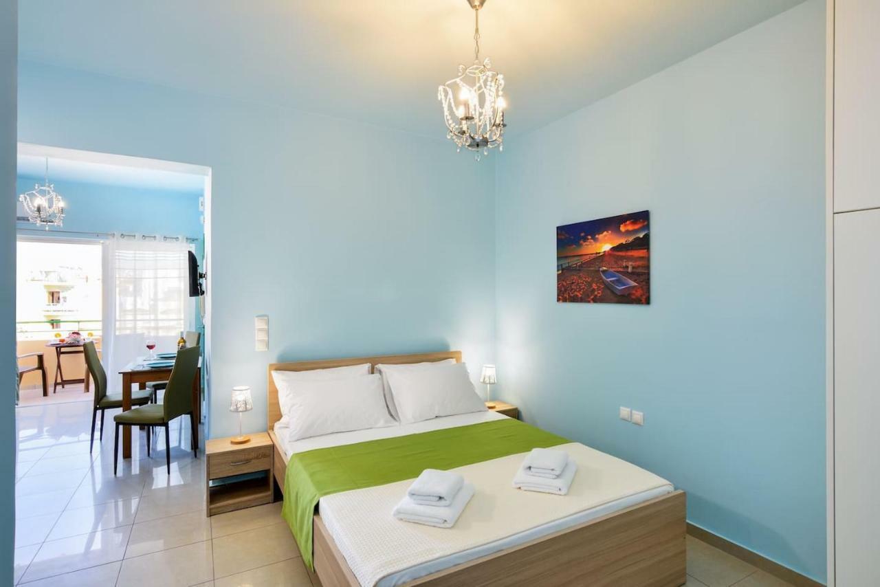 Ferienwohnung SEASIDE Old Venetian Harbour 1st Floor Chania  Exterior foto