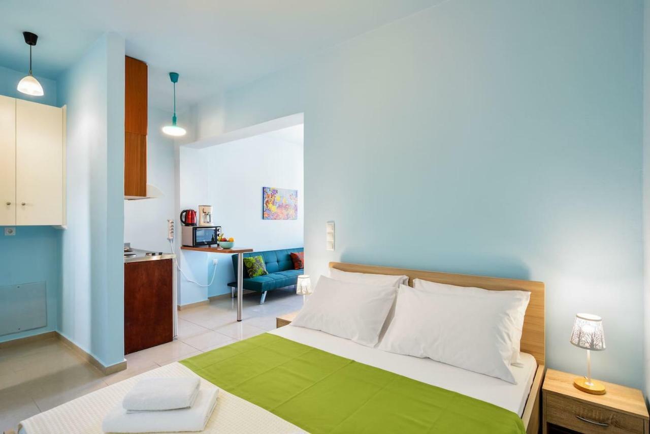 Ferienwohnung SEASIDE Old Venetian Harbour 1st Floor Chania  Exterior foto